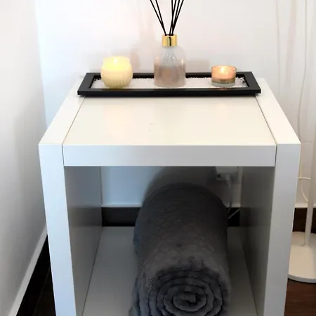 House דירה